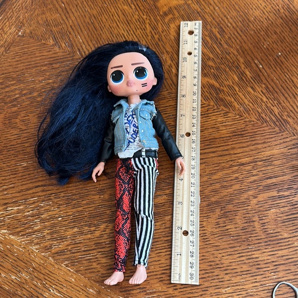 LOL Surprise OMG remix ROCKER BOI fashion doll - Picture 2 of 3